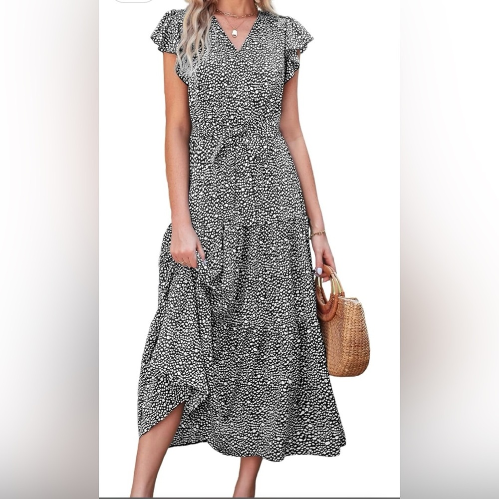 NWOT women’s boho wrap v neck a line belted flowy tiered maxi dress.